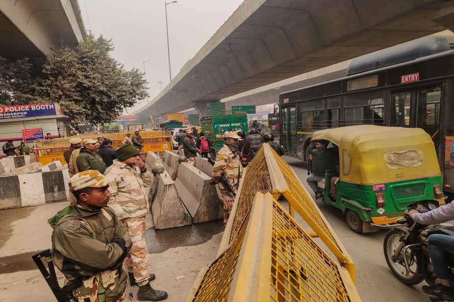 Farmers' march: Security at Delhi border